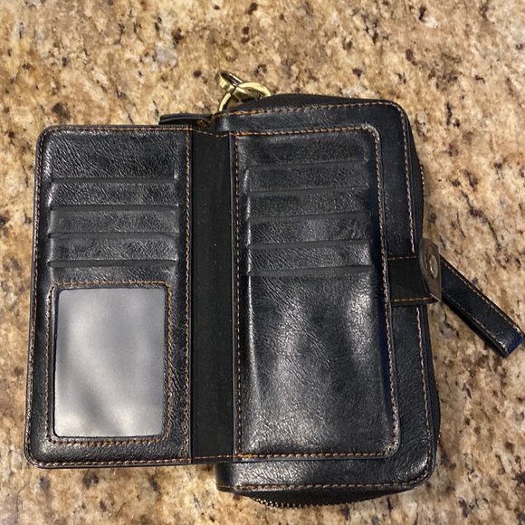 POLA iPhone 11 XS Max Wallet Case. iPhone 11 max pro compatible as well. - Picture 1 of 4
